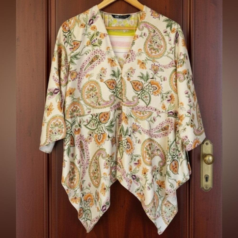 Zara Y2K‎ V-Neck Asymmetrical Hem Floral Top S Fairycore Boho